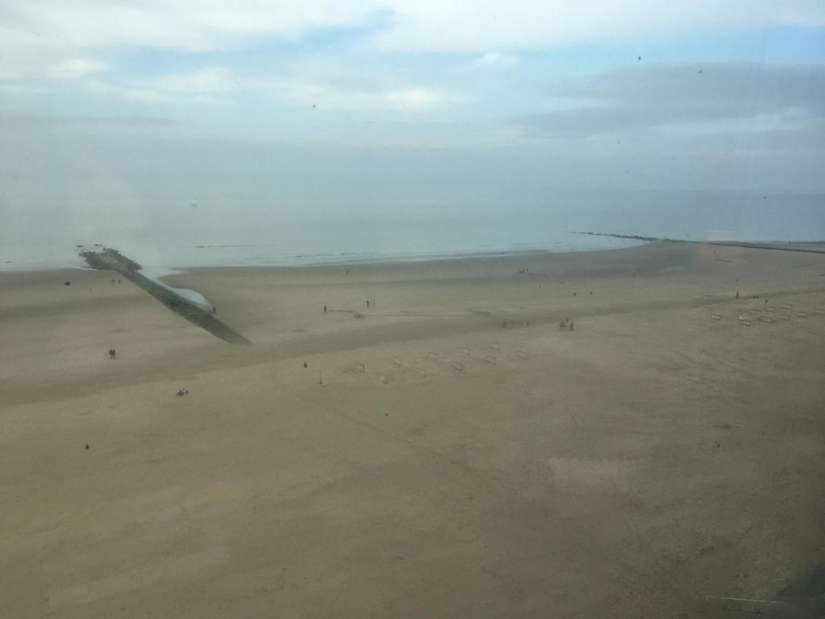 Appartement Spacieux Vue Sur Mer Blankenberge Eksteriør billede